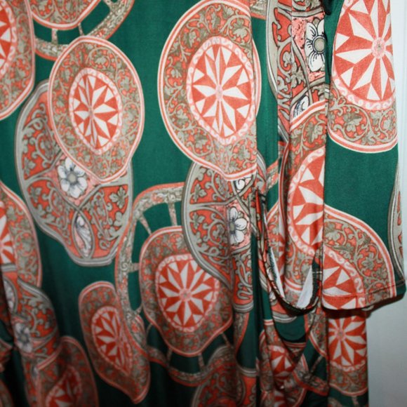 LIMITED TIME SALE: Green and Orange Boho Mini Dress Size 3XL - Picture 3 of 10